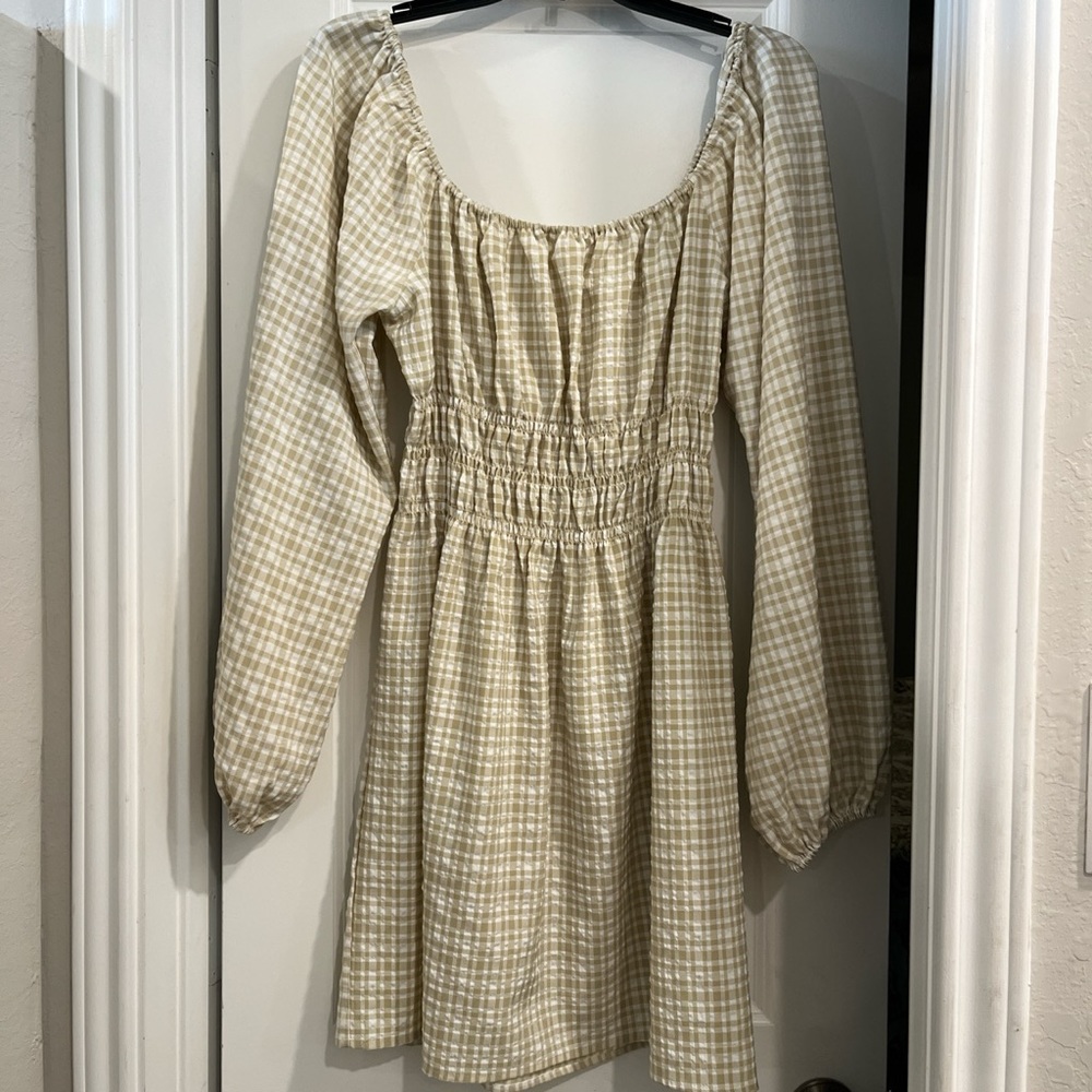 Long sleeve dress